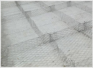 護(hù)坡雷諾護(hù)墊 護(hù)坡雷諾護(hù)墊